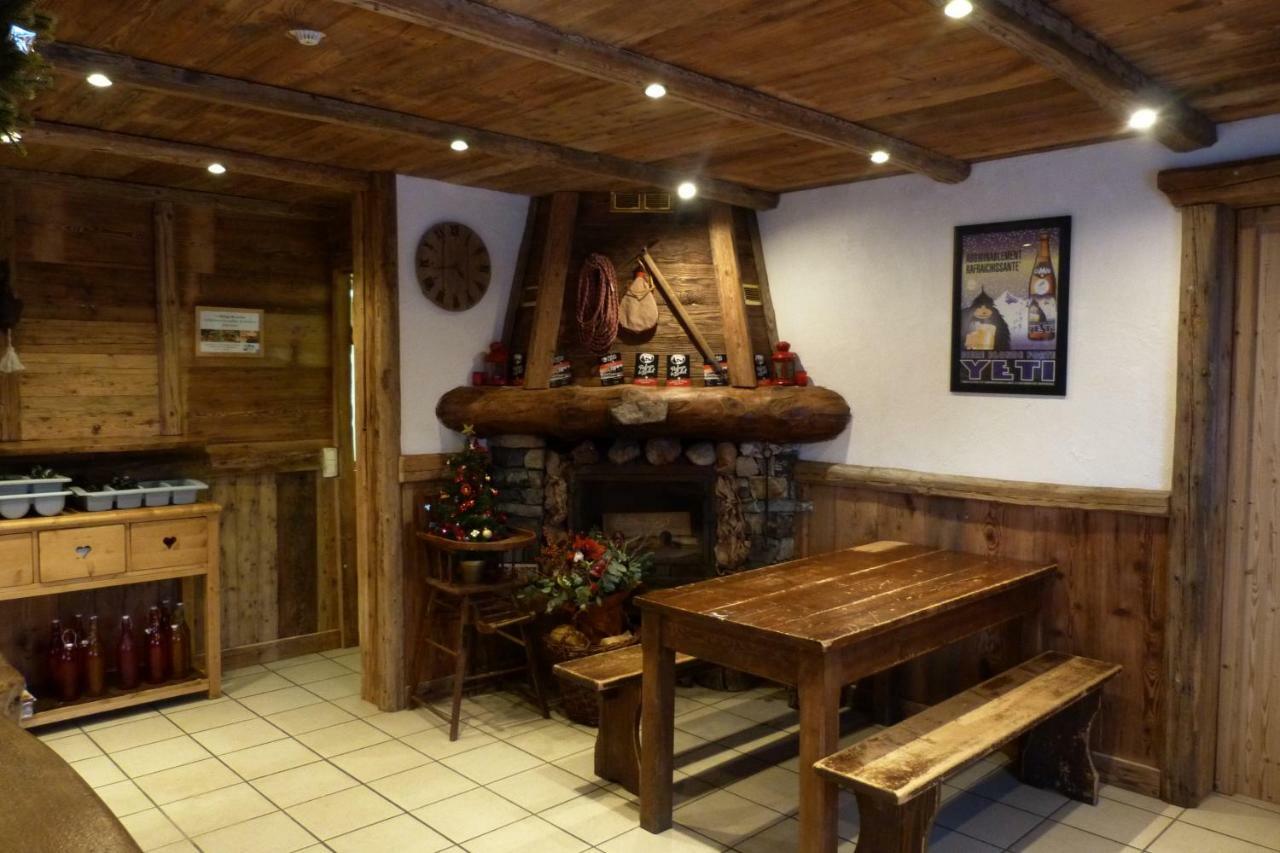 Le Refuge Du Lachat クレスト・ヴォラン エクステリア 写真