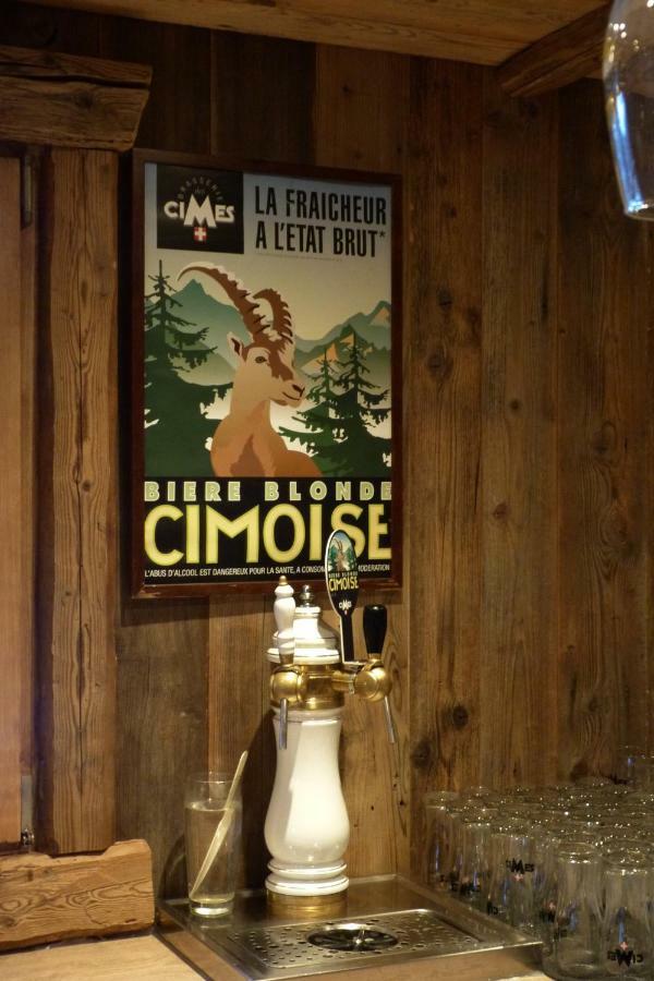 Le Refuge Du Lachat クレスト・ヴォラン エクステリア 写真
